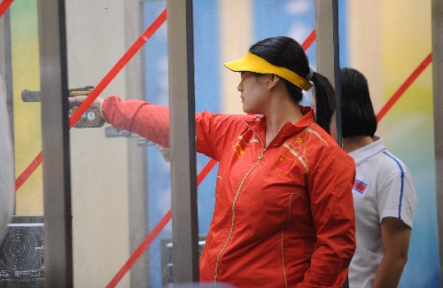 射击女子50米手枪：中国选手勇夺冠军