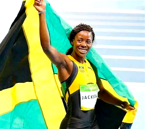 美国传奇选手创造短跑新纪录