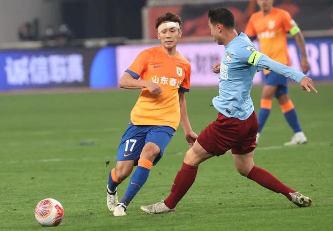 山东鲁能主场不敌天津泰达，失去领头羊位置