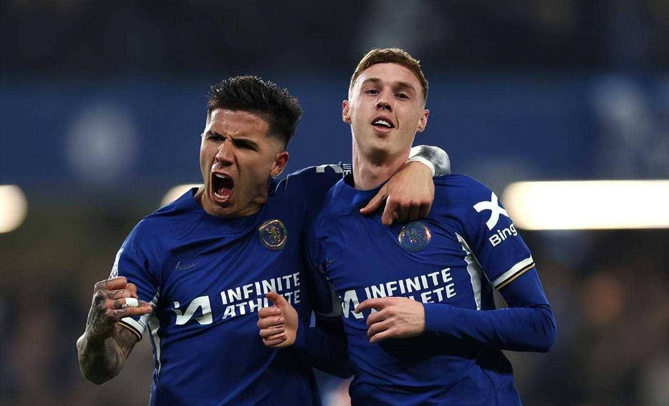 诺维奇客场不敌,陷入连败泥潭 诺维奇客场不敌,陷入连败泥潭