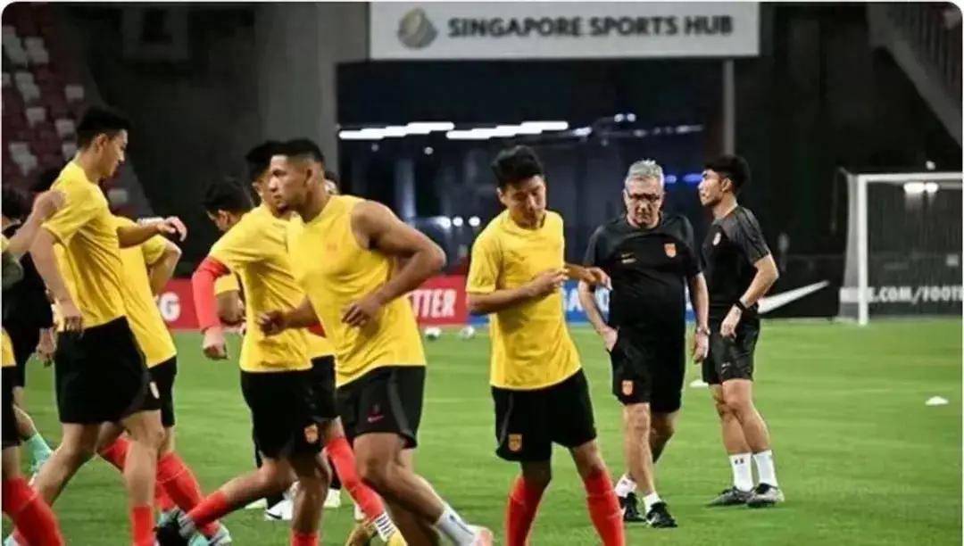 世界杯预选赛竞争激烈,各国球队实力均衡 世界杯预选赛竞争激烈,各国球队实力均衡