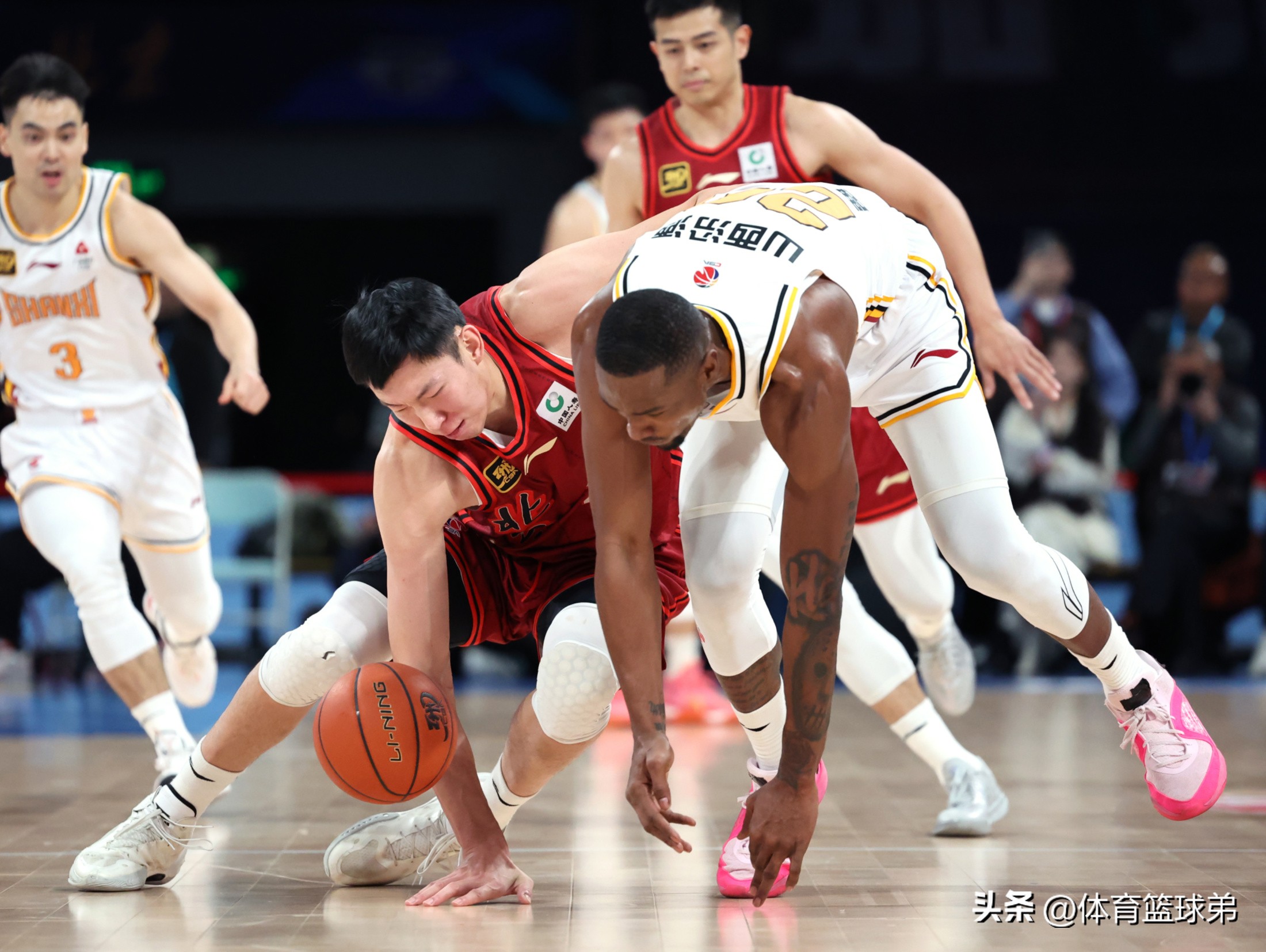 北京男篮战胜山西队，取得胜利