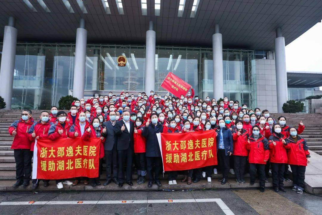 签约新外援助力冲冠，团队逐渐融合