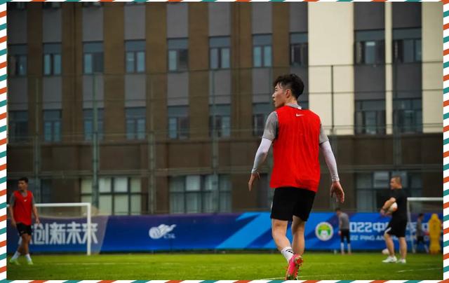 雄狮预见战胜，夺取赛场首胜