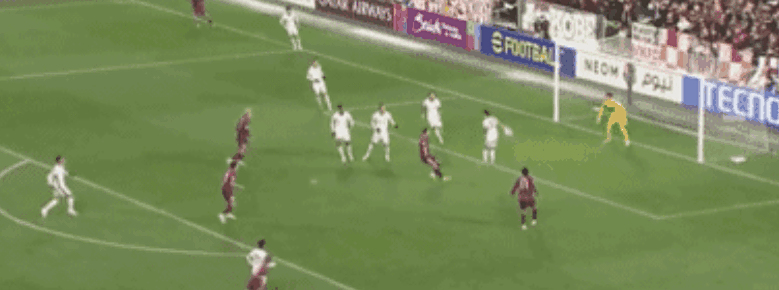 知名球员受伤退出赛场,球队面临亚冠挑战 知名球员受伤退出赛场,球队面临亚冠挑战