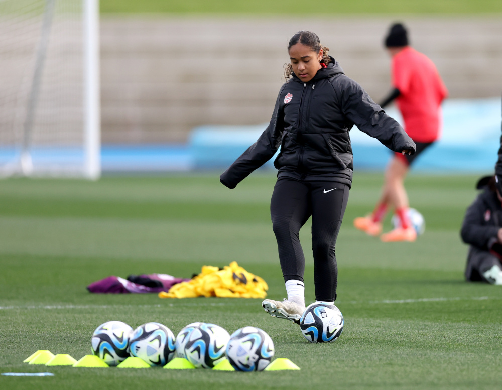 加拿大女足成功晋级,将争夺女足世界杯亚军 加拿大女足成功晋级,将争夺女足世界杯亚军