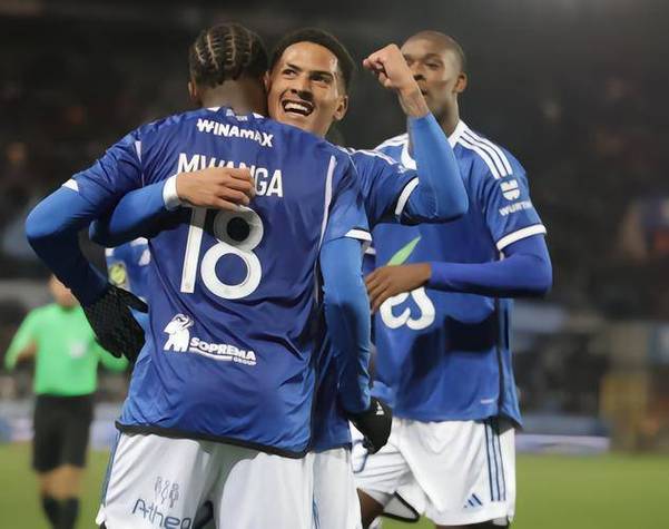 摩纳哥客场告捷,稳步向前迈进 摩纳哥客场告捷,稳步向前迈进