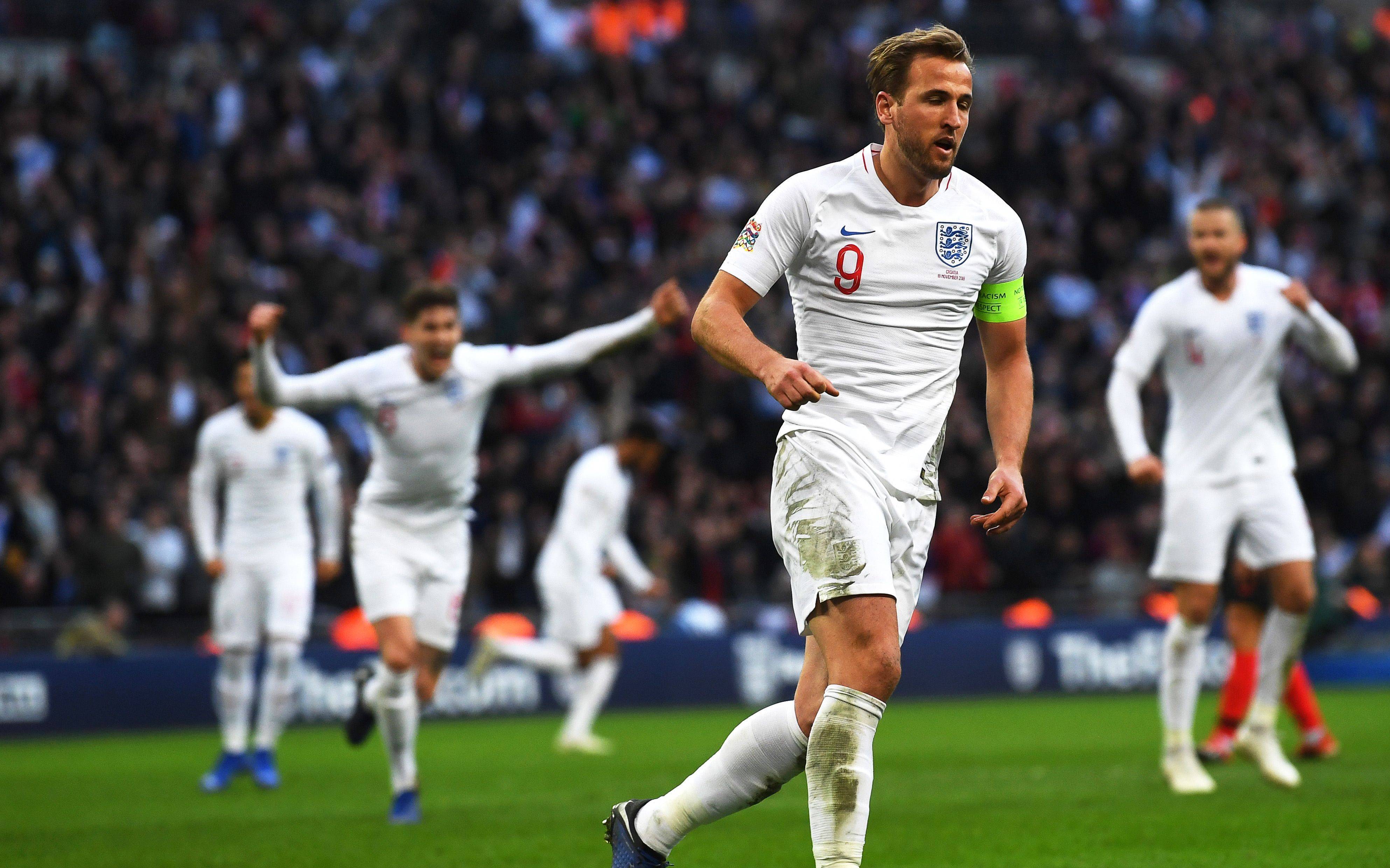 英格兰队力克对手，轻松晋级