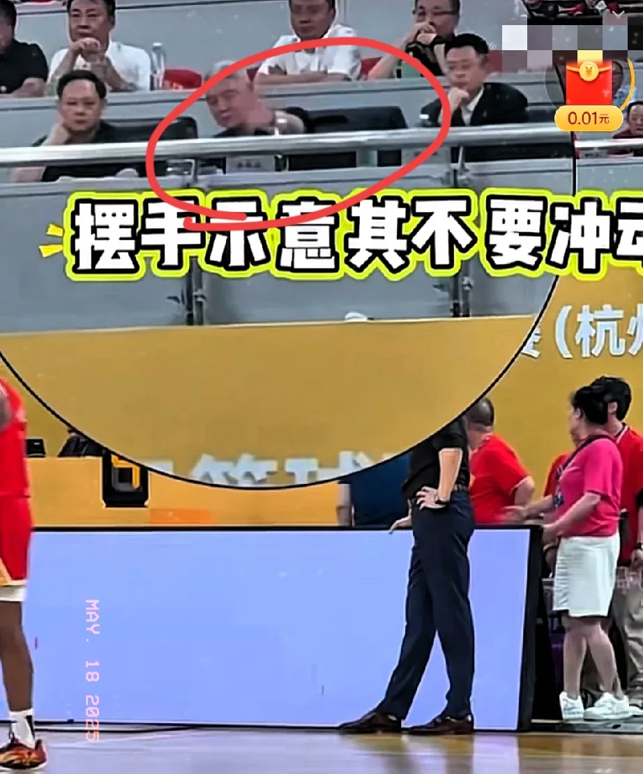 台前幕后:球队背后的助力者功不可没 台前幕后:球队背后的助力者功不可没