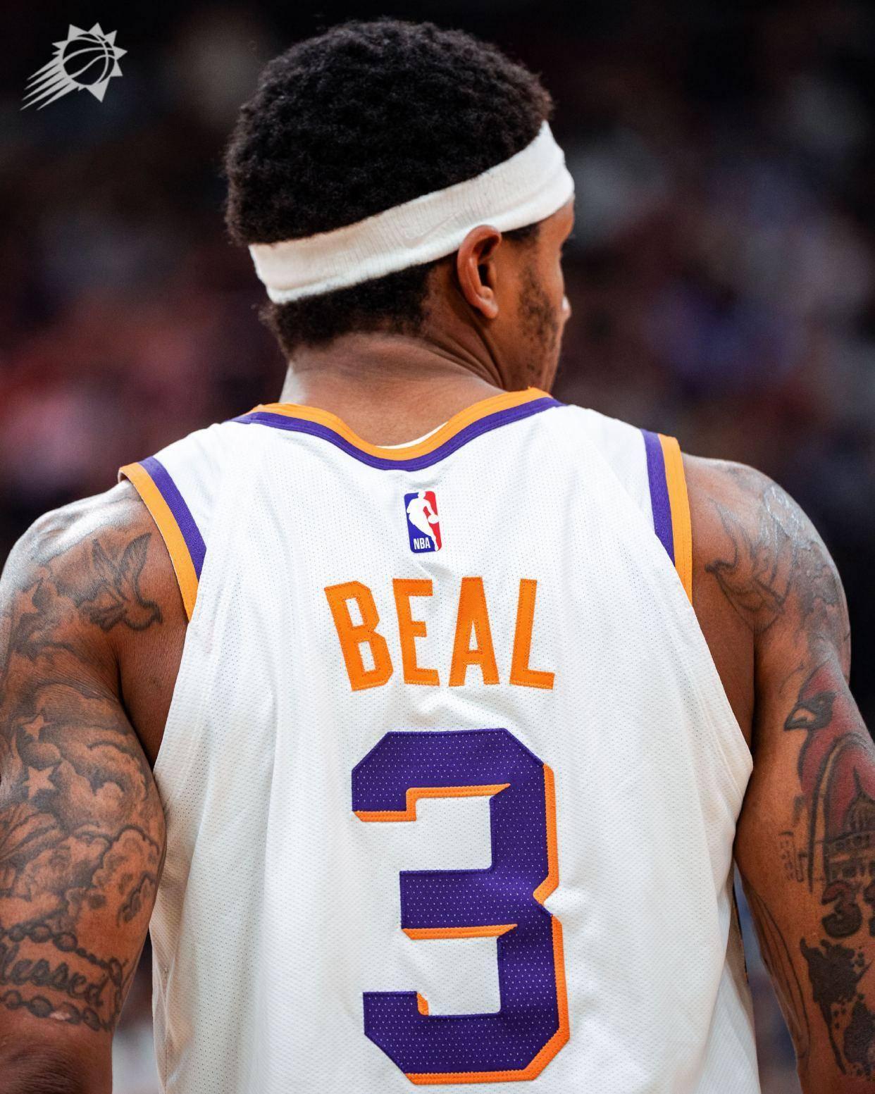 猛龙再胜艰难,比尔主攻未果遗憾告负 猛龙再胜艰难,比尔主攻未果遗憾告负