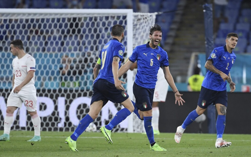 意大利女足势不可挡，南非战胜对手