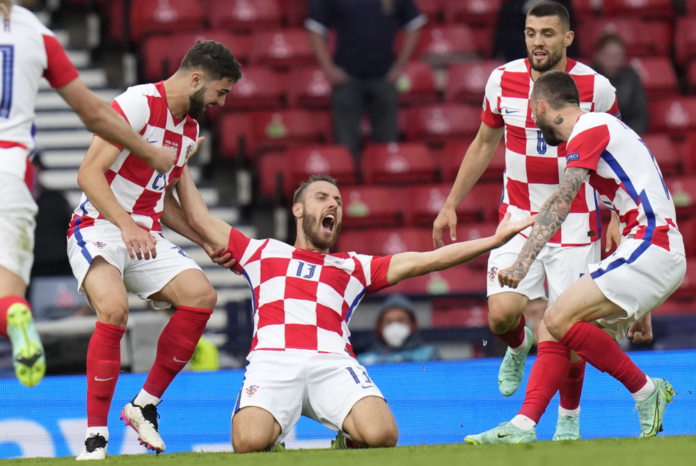 波兰队闷平克罗地亚，成功挺进欧锦赛半决赛