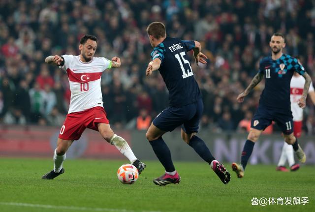 意大利擒倒奥地利,杀入欧洲杯八强,取得突破 意大利擒倒奥地利,杀入欧洲杯八强,取得突破