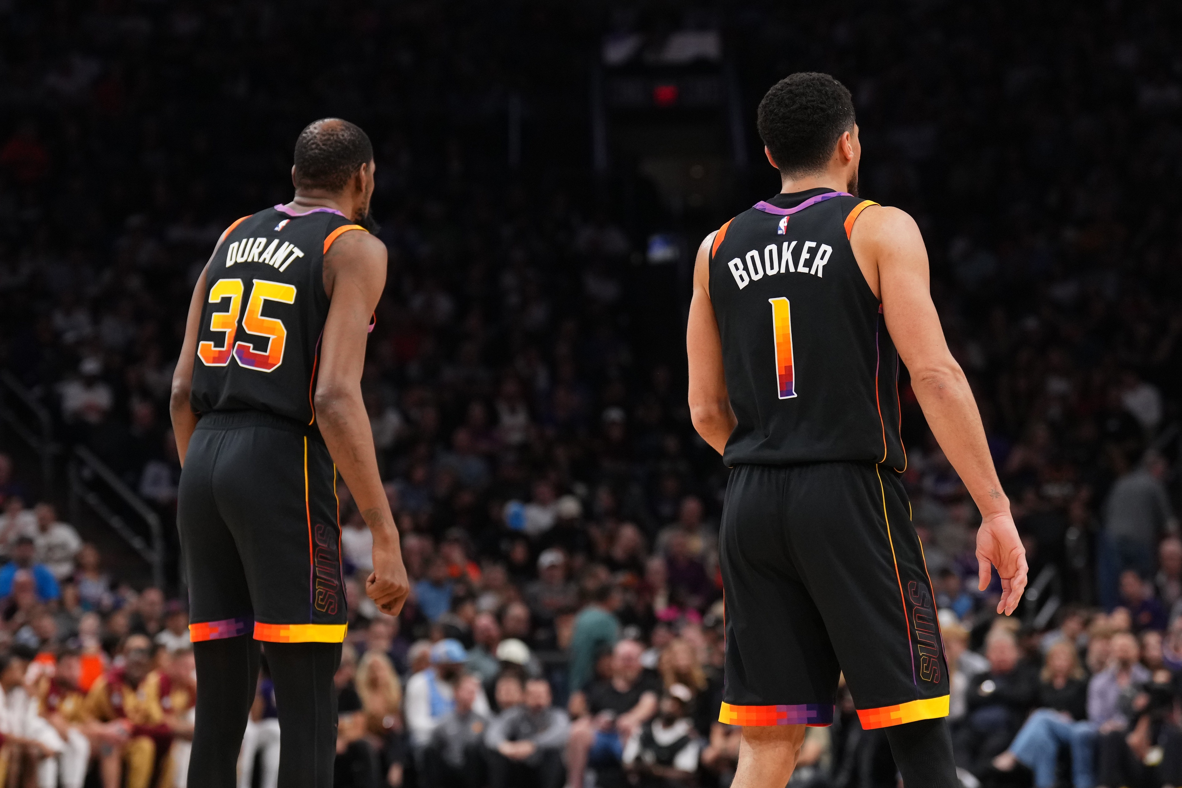 火箭客场大破太阳,联盟最强进攻仍无人能挡 火箭客场大破太阳,联盟最强进攻仍无人能挡