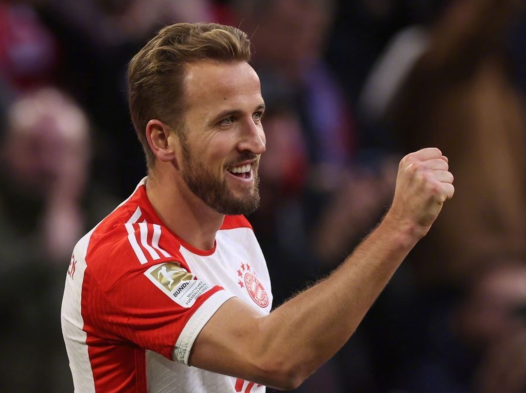 史浩克客场不敌拜仁，遭遇重创联赛困境