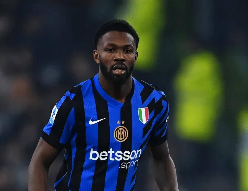 国米主场不敌尤文图斯,联赛前景黯淡 国米主场不敌尤文图斯,联赛前景黯淡