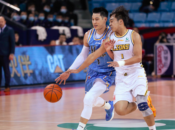 谢菲联实力不济遭遇惨败，加强备战工作