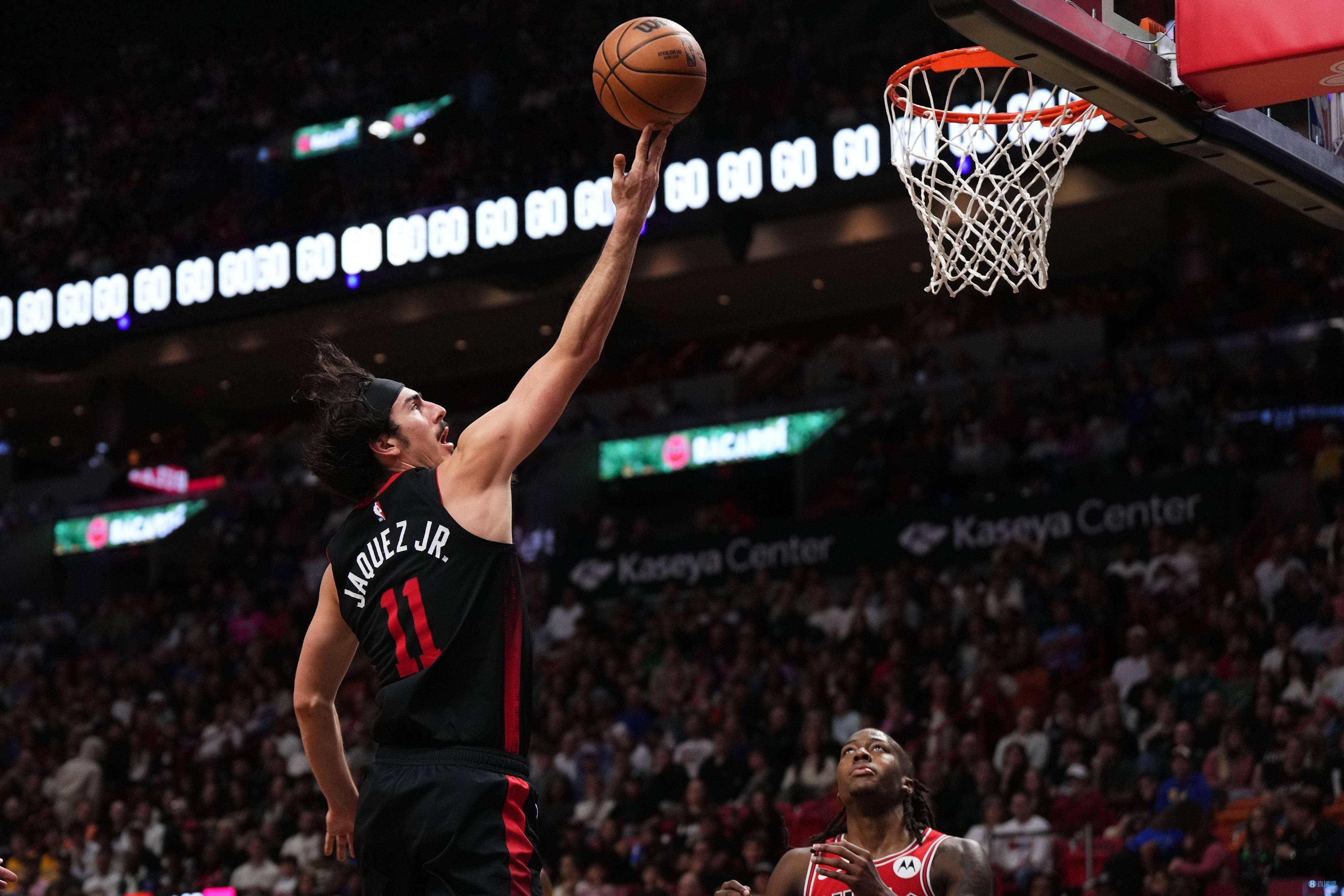 热火客场取胜,球队展现高水平表现 热火客场取胜,球队展现高水平表现