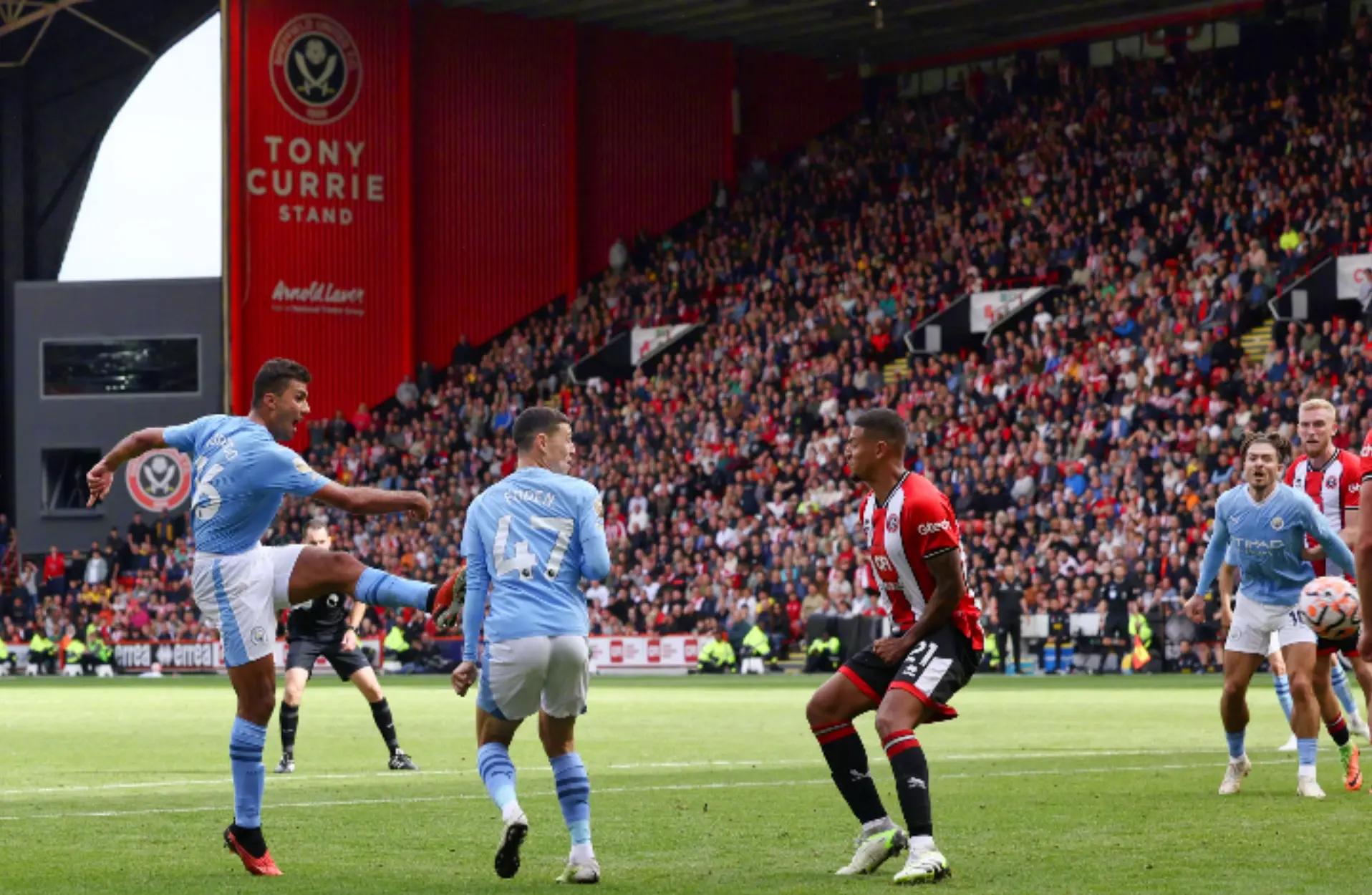 曼城中后场失误频频,导致连败 曼城中后场失误频频,导致连败