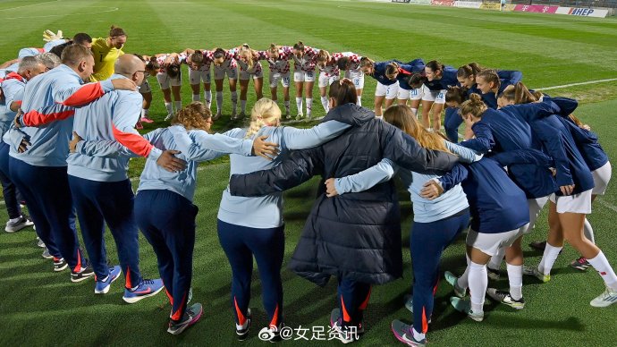 阿尔及利亚女足在非洲女足杯决赛中大胜埃及,夺冠 阿尔及利亚女足在非洲女足杯决赛中大胜埃及,夺冠