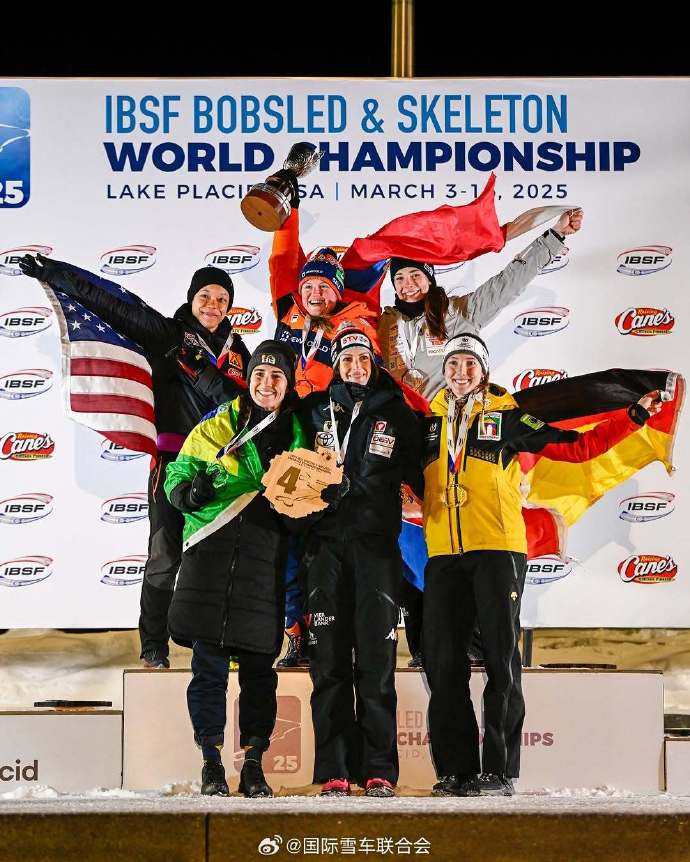 挪威雪车选手夺得冠军