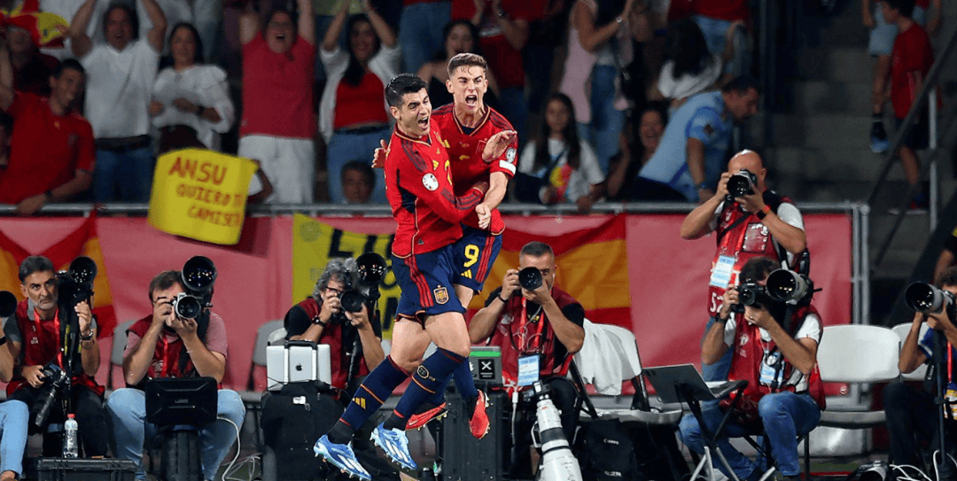 西班牙队在欧预赛中险胜对手