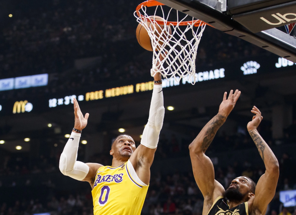 澳洲球队爆冷击败对手，赢得关键三分