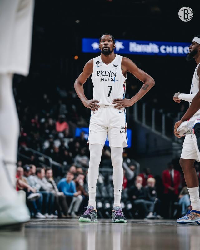 篮网队迎来连胜,杜兰特表现出色 篮网队迎来连胜,杜兰特表现出色