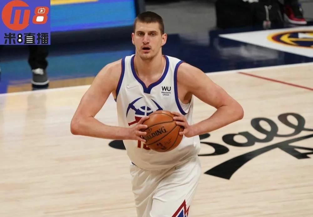 湖人不敌掘金，戈贝尔独揽20个篮板