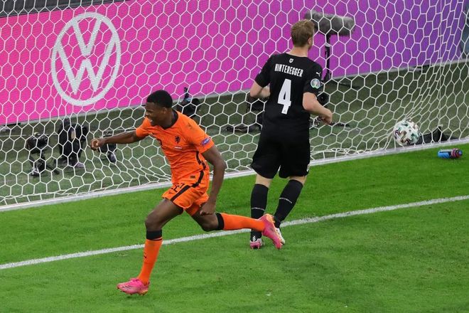 激情绽放：欧洲球队白刃对决