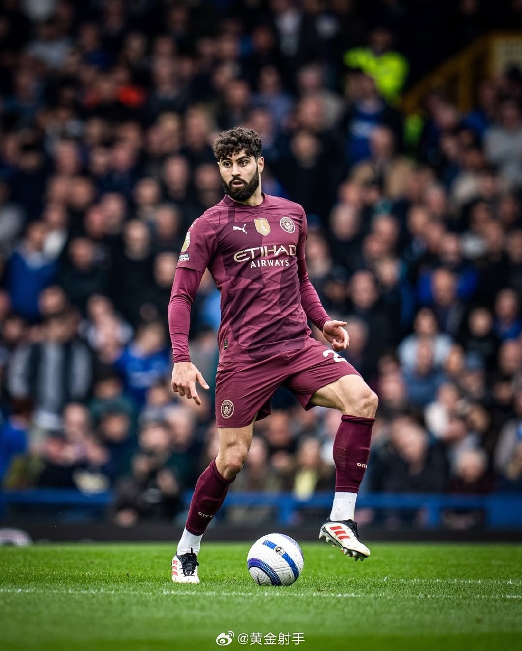 奥格斯堡球员表现出色，球队信心大增