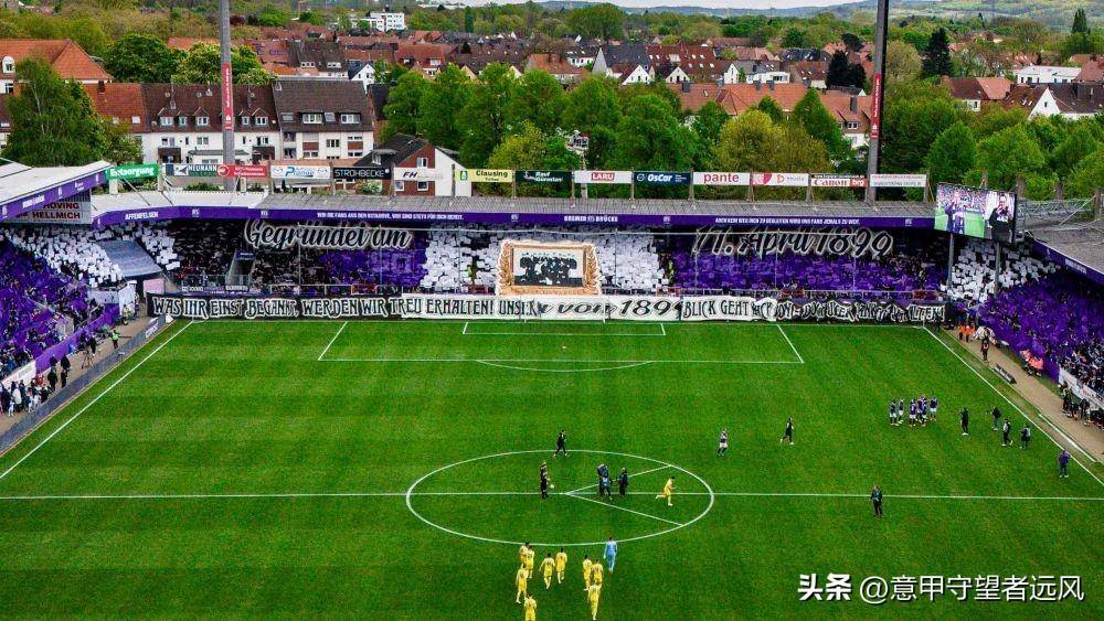 沙尔克04队陷入降级区，危机严重