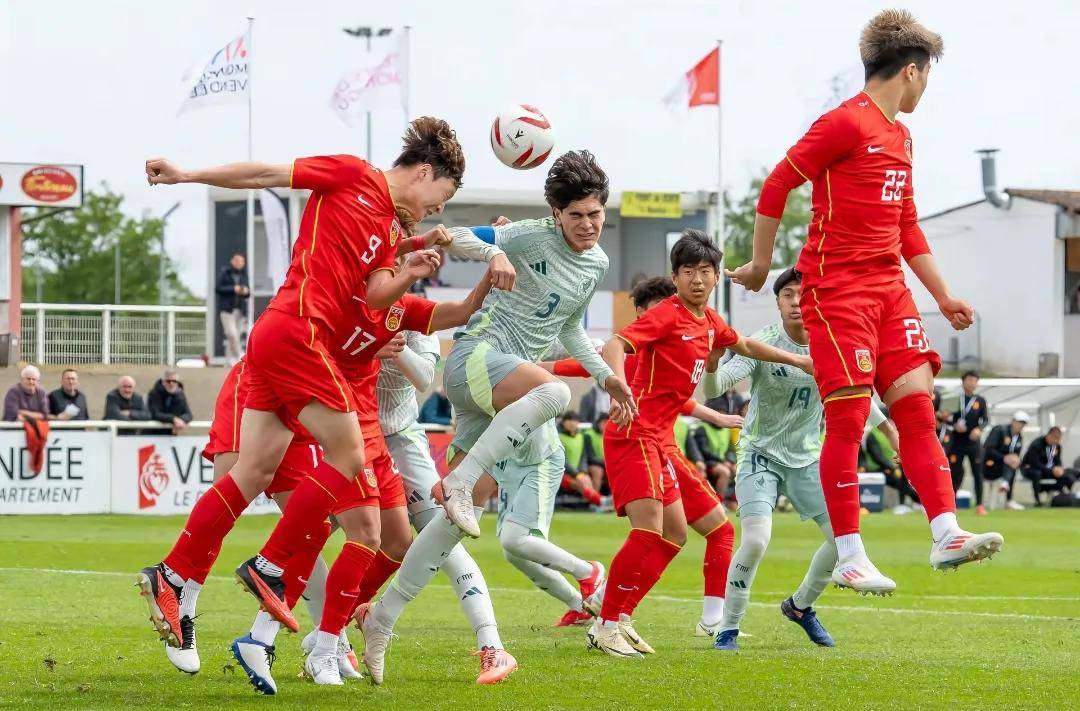 沙特球队遭遇挑战,寻求突破 沙特球队遭遇挑战,寻求突破