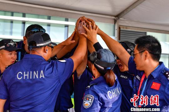 争夺荣誉的角逐激烈异常 争夺荣誉的角逐激烈异常