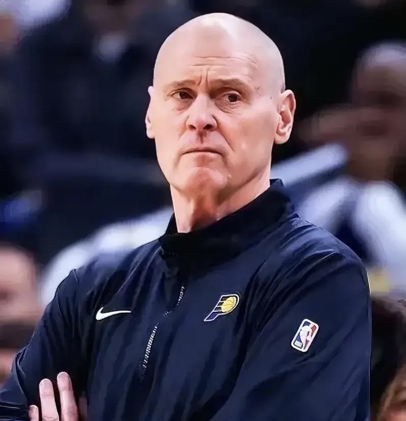 步行者主帅赛后发表看法,引起球迷热议 步行者主帅赛后发表看法,引起球迷热议