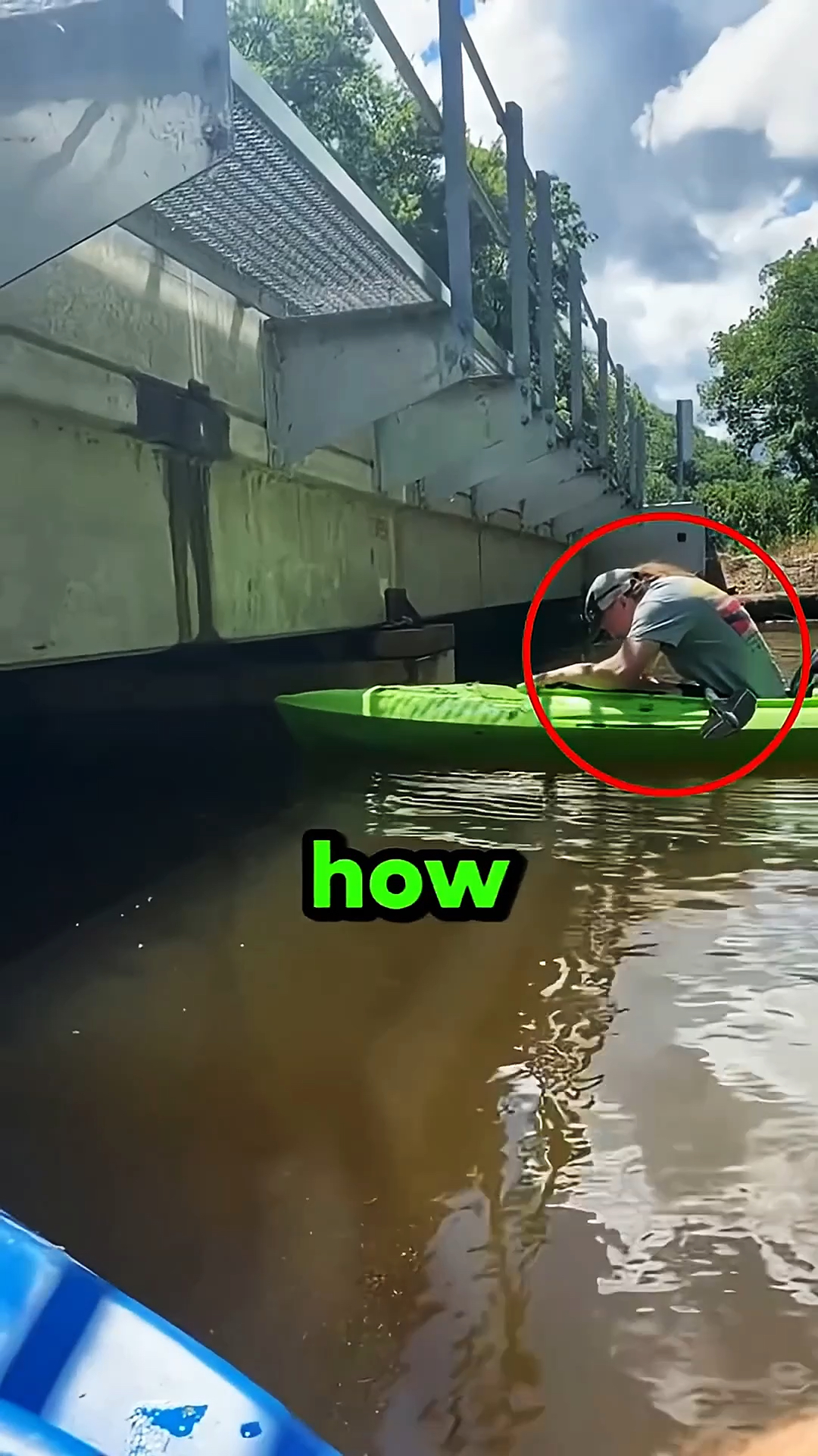 巴西皮划艇选手水上表现优异 巴西皮划艇选手水上表现优异