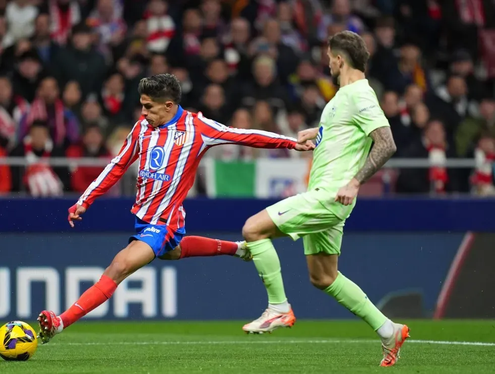 马德里竞技遭遇两连败,欧冠淘汰赛前景堪忧 马德里竞技遭遇两连败,欧冠淘汰赛前景堪忧