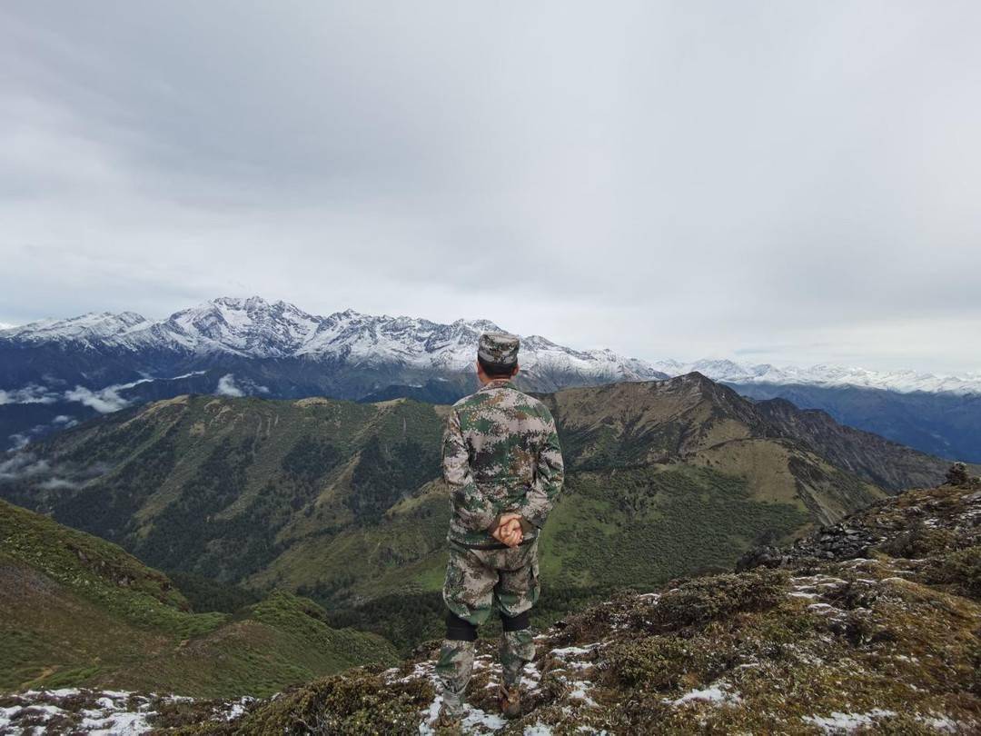 香港屯队再胜甘肃戈壁,坚韧不拔 香港屯队再胜甘肃戈壁,坚韧不拔