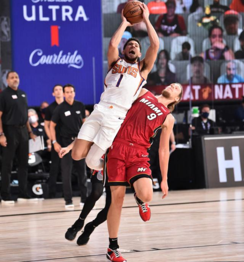 乌克兰队遭遇三连败,遗憾止步欧锦赛 乌克兰队遭遇三连败,遗憾止步欧锦赛